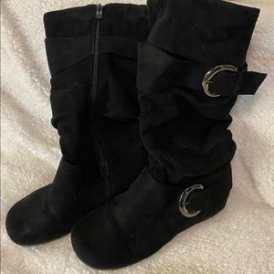 Wanted brand slouchy boot